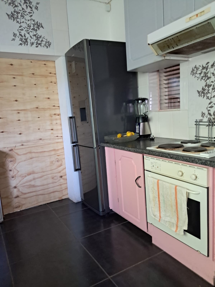 4 Bedroom Property for Sale in Grahamstown Central Eastern Cape